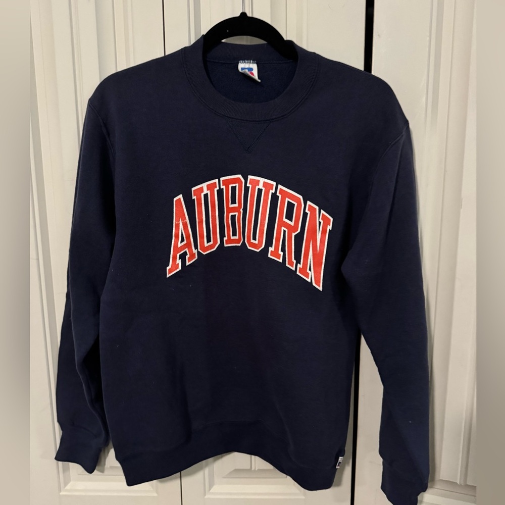 Vintage Auburn sweatshirt. Size Medium.